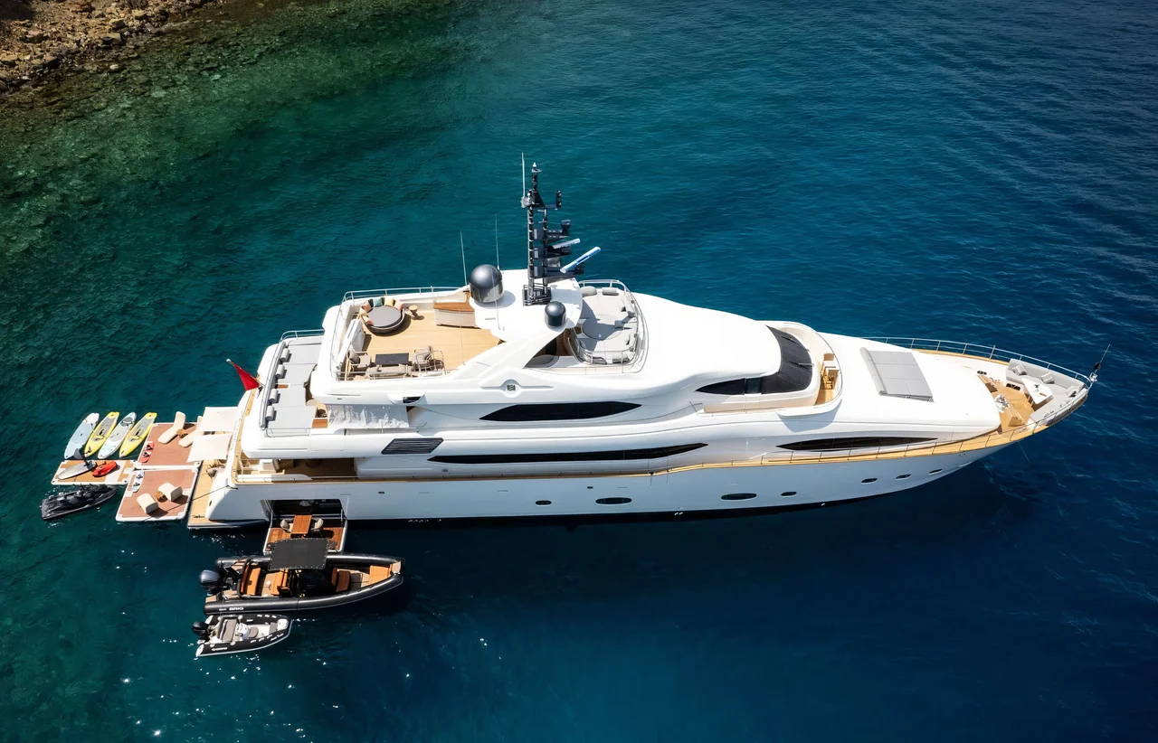 Charter Yacht ARIELA