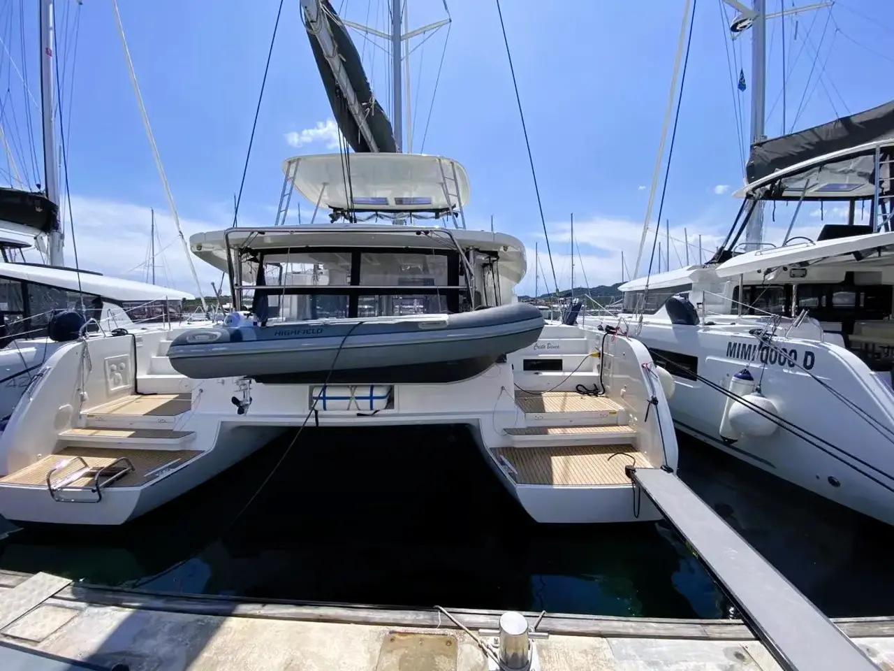 Charter Yacht CRESTA BIANCA