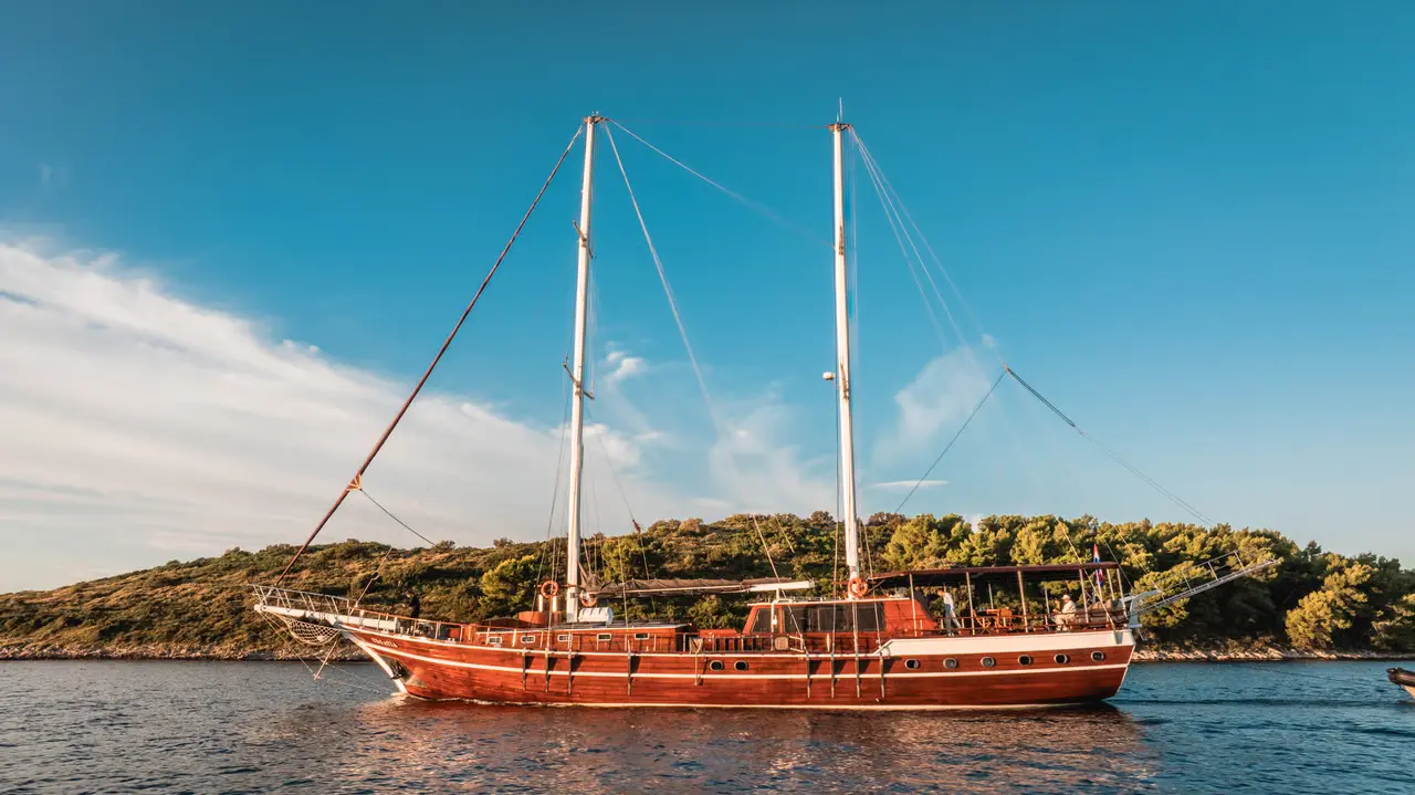 Charter Yacht CROATIA