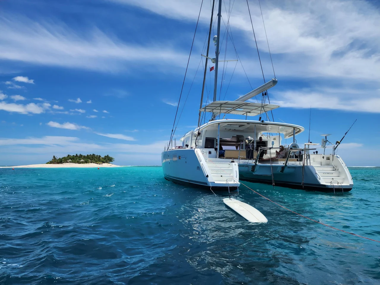 Charter Yacht MAGIQUE
