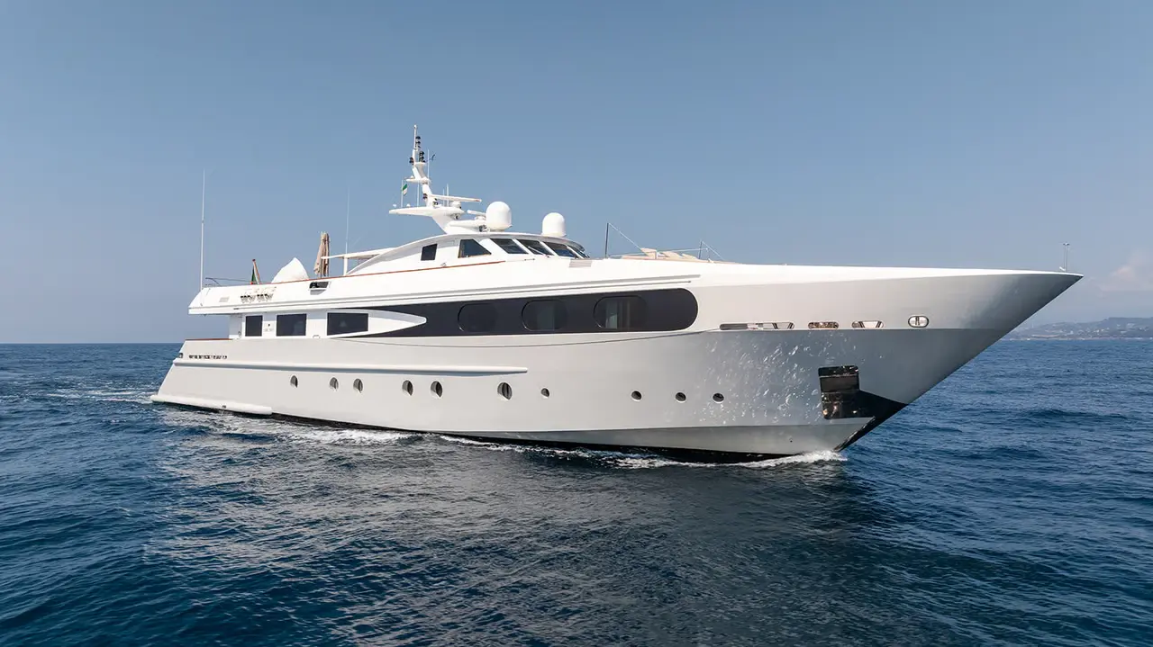 Charter Yacht SOPHIE BLUE