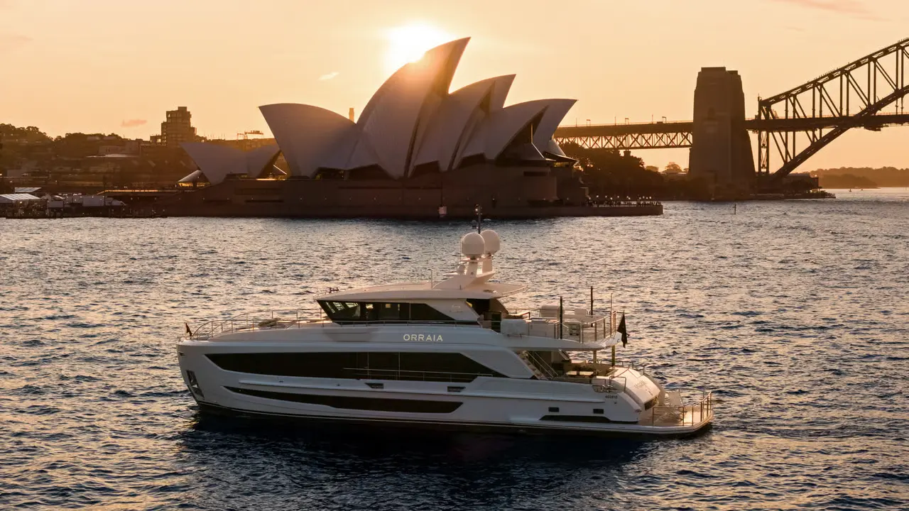 Charter Yacht ORRAIA