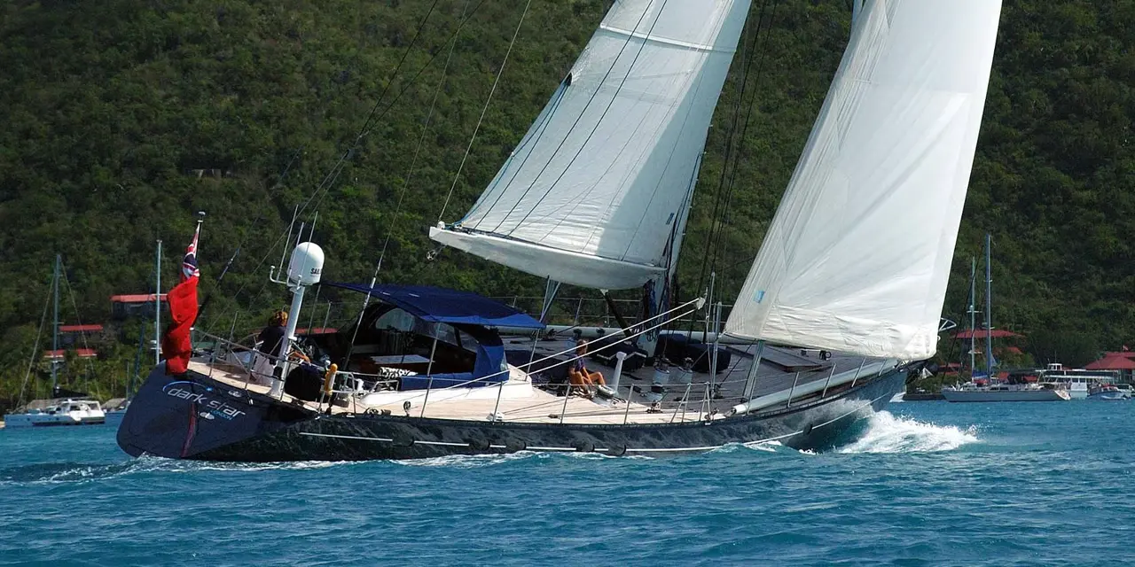charter yacht dark star of london