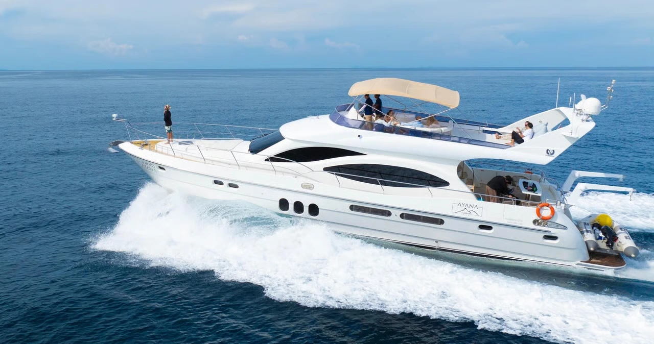Charter Yacht AYANA