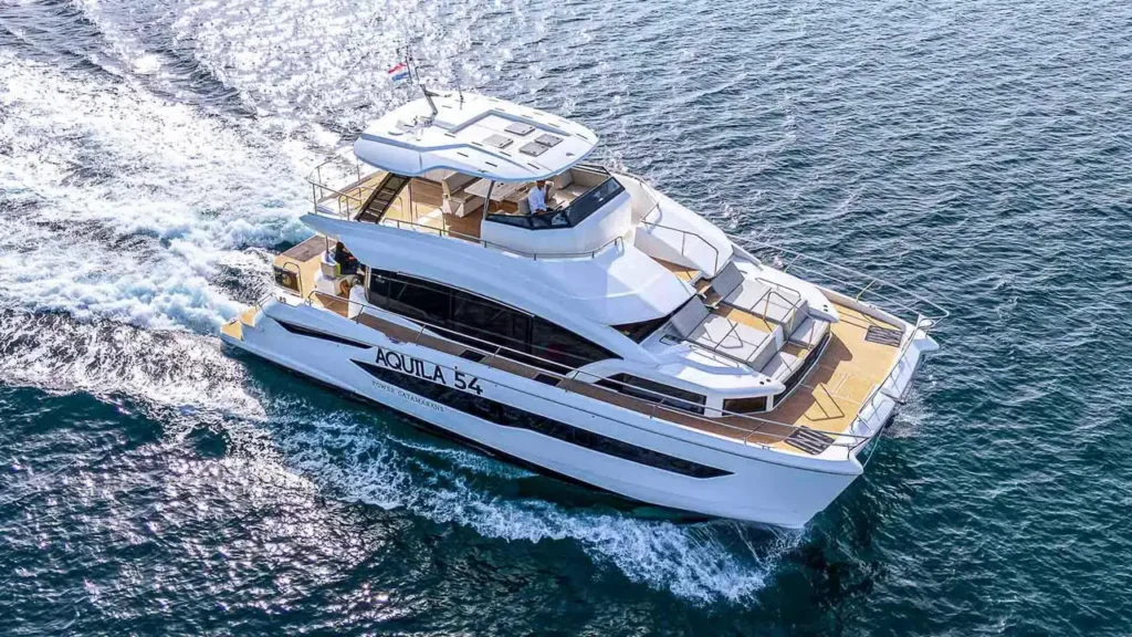 Charter Yacht BY MY SIDE