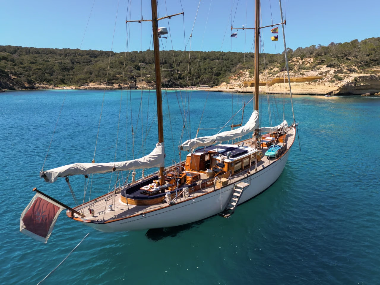 charter yacht GAEL I