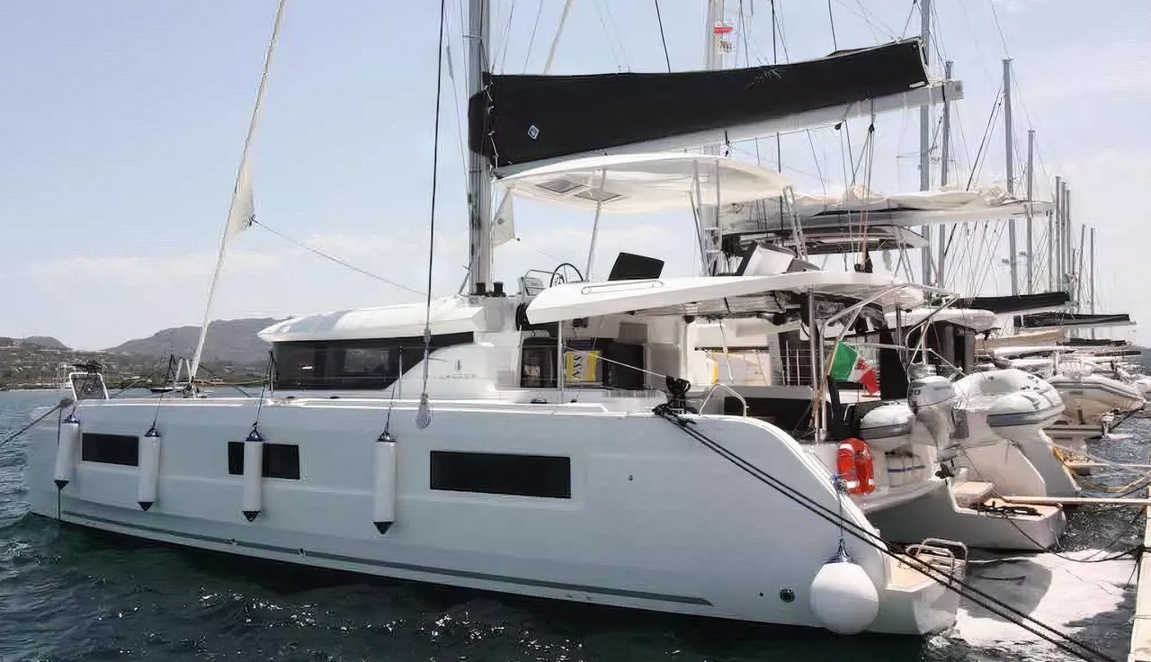 Charter Yacht WESTERLUND