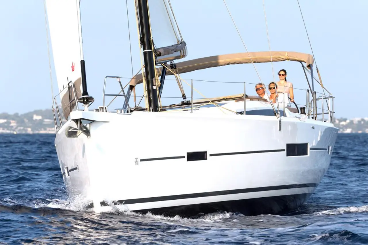 Charter Yacht MARGARITA