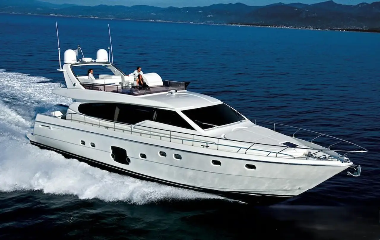 Luxury Charter Yacht ESCAPE