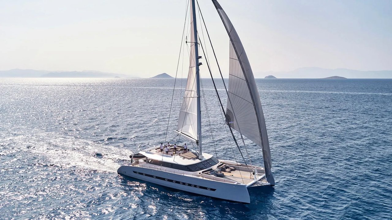 Charter Yacht SAMELI