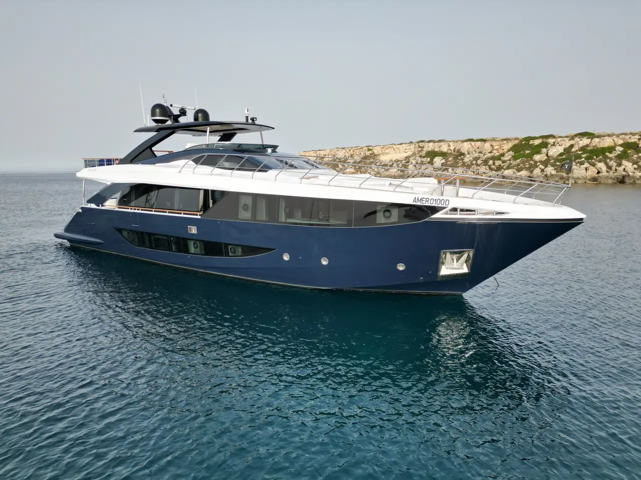 Charter Yacht ALTVS