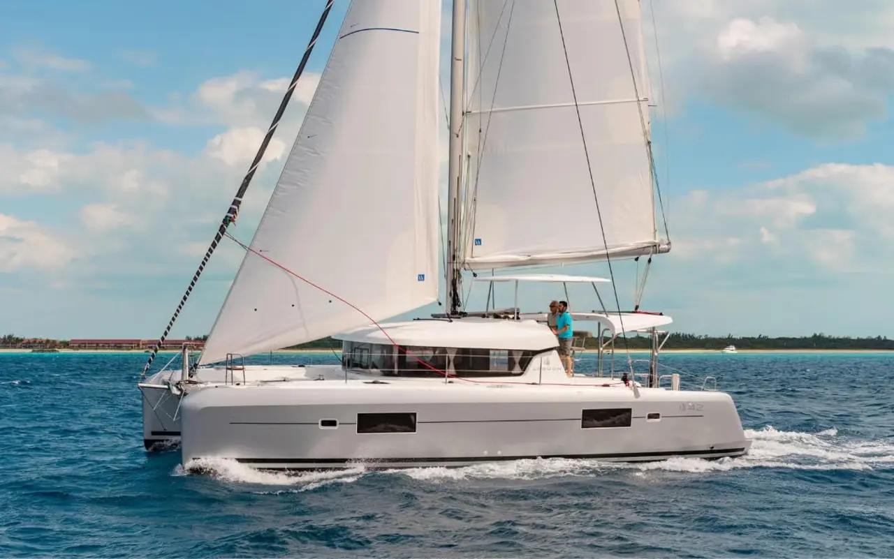 Charter Yacht ELENI