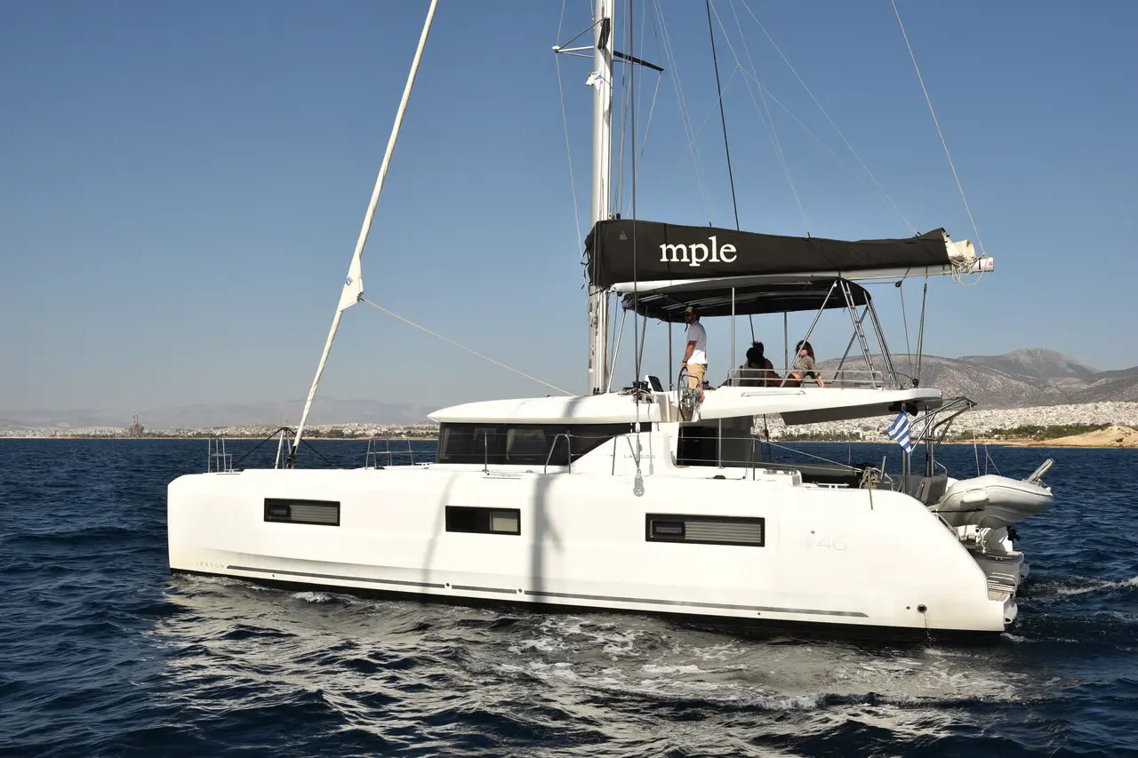 Charter Yacht MPLE