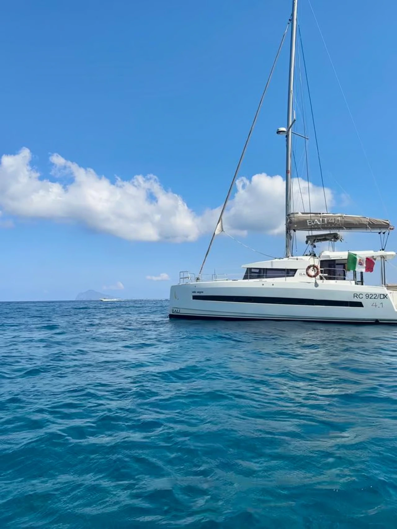 Charter Yacht NEGRONI