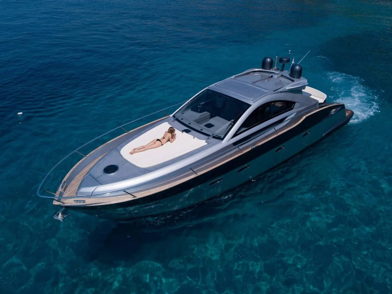 Charter Yacht PEARLSEA 56 COUPE