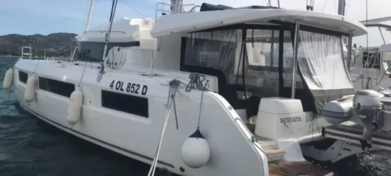 Charter Yacht BATEN KAITOS II