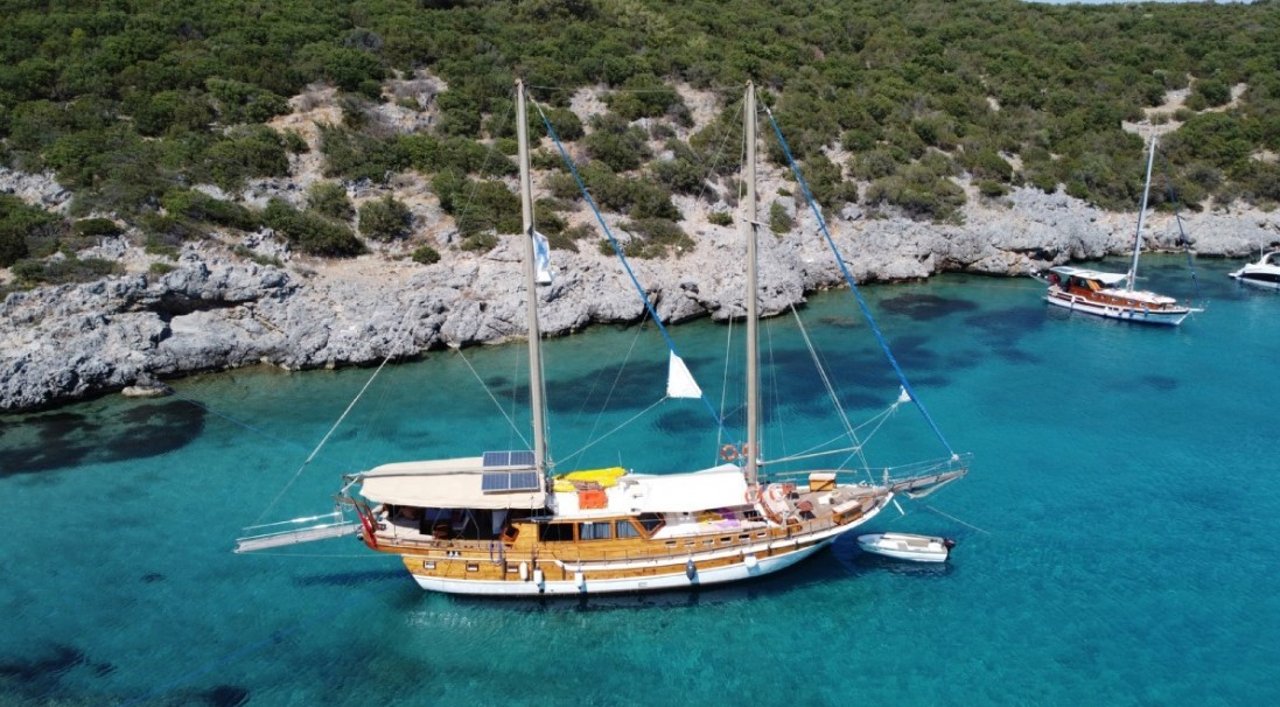 Charter Yacht HAKKI DOGAN