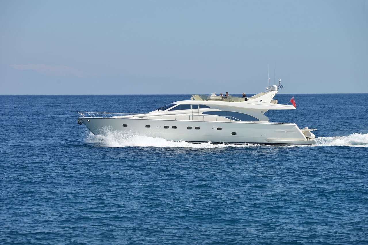 Charter Yacht MARY - Get Luxury Yachting Experience