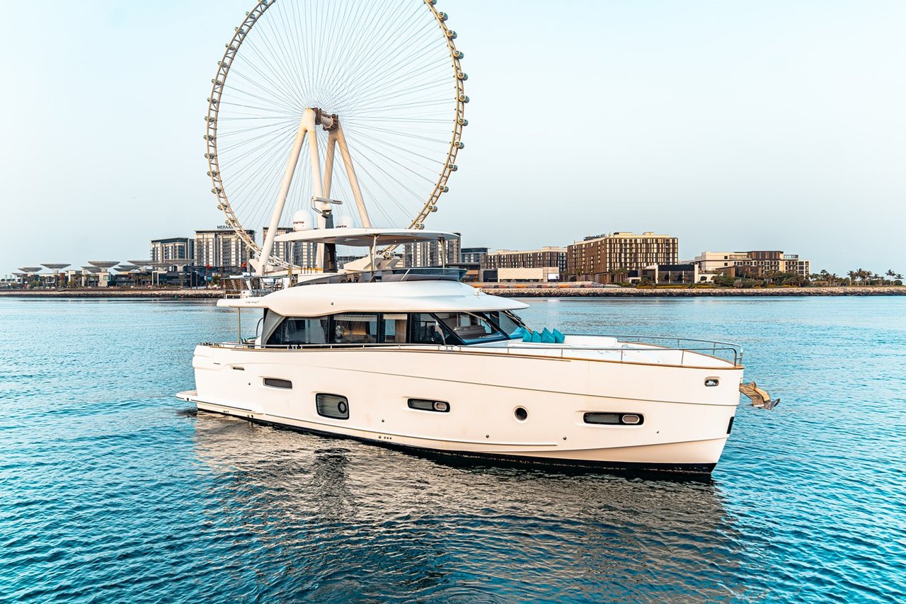 charter yacht FAT BOY