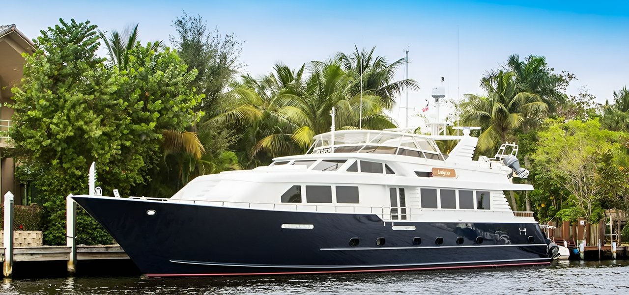 Charter Yacht LADY LEX