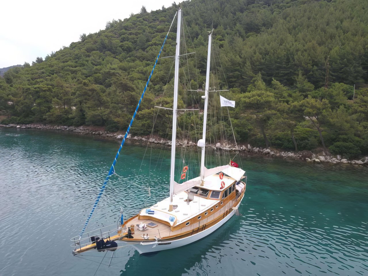 Charter Yacht MIRAMARE