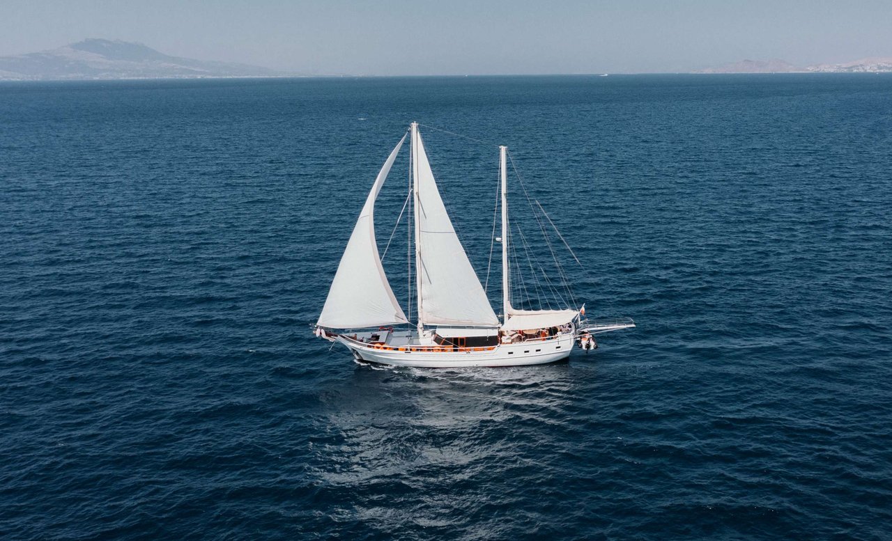 Charter Yacht BEYAZ LALE