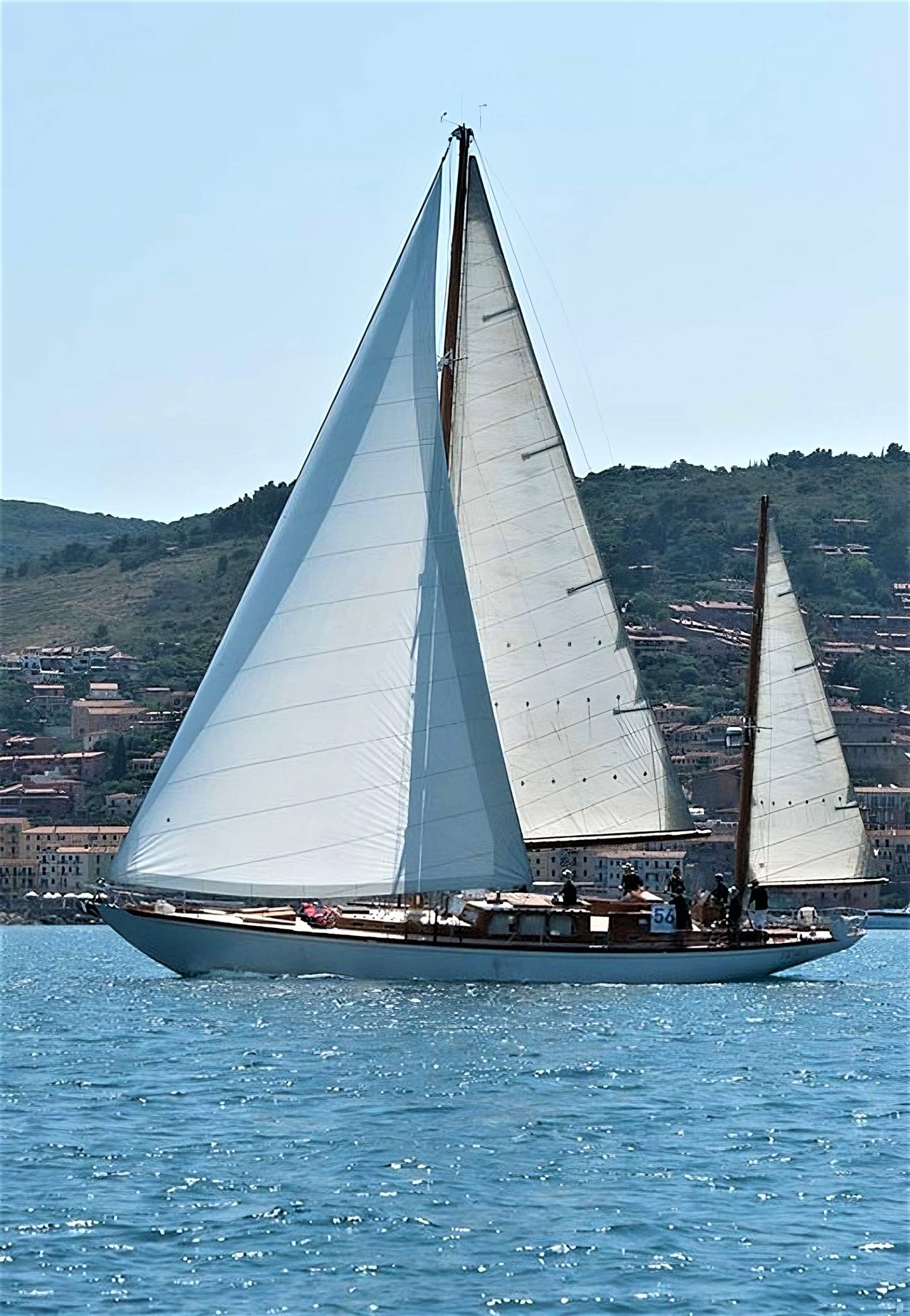 Charter Yacht PAULENA
