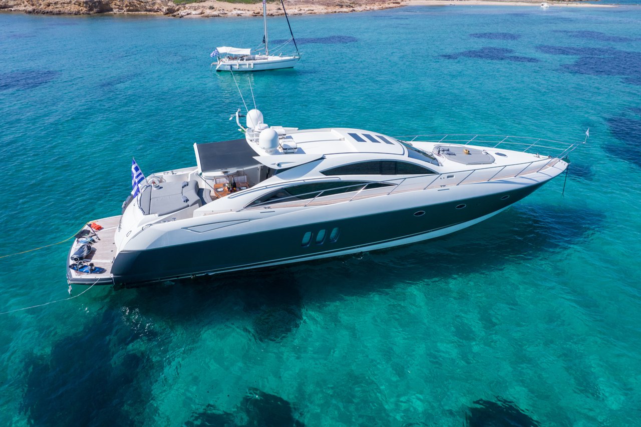 Charter Yacht ELENTARI
