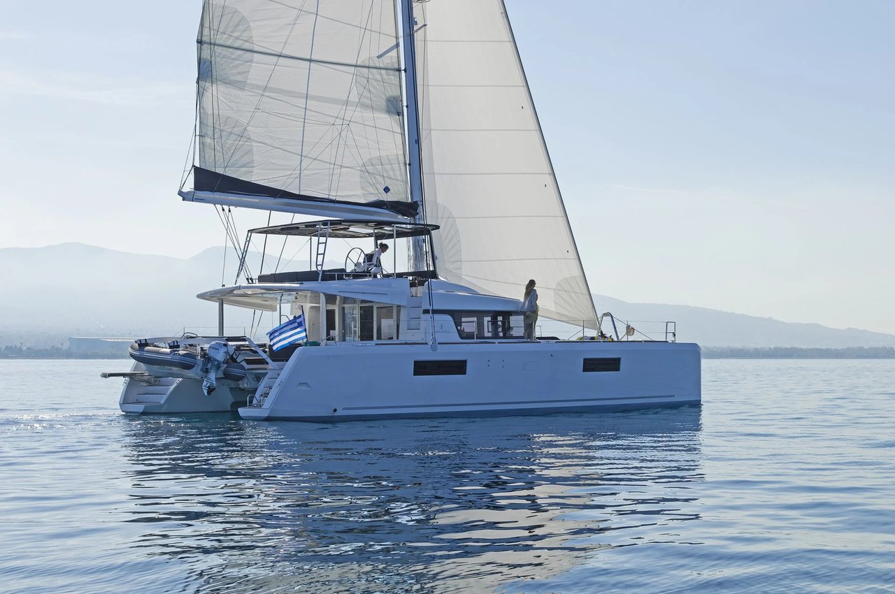 Charter Yacht SUMMER STAR