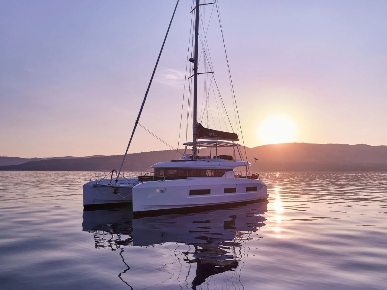 Charter Yacht AZUL