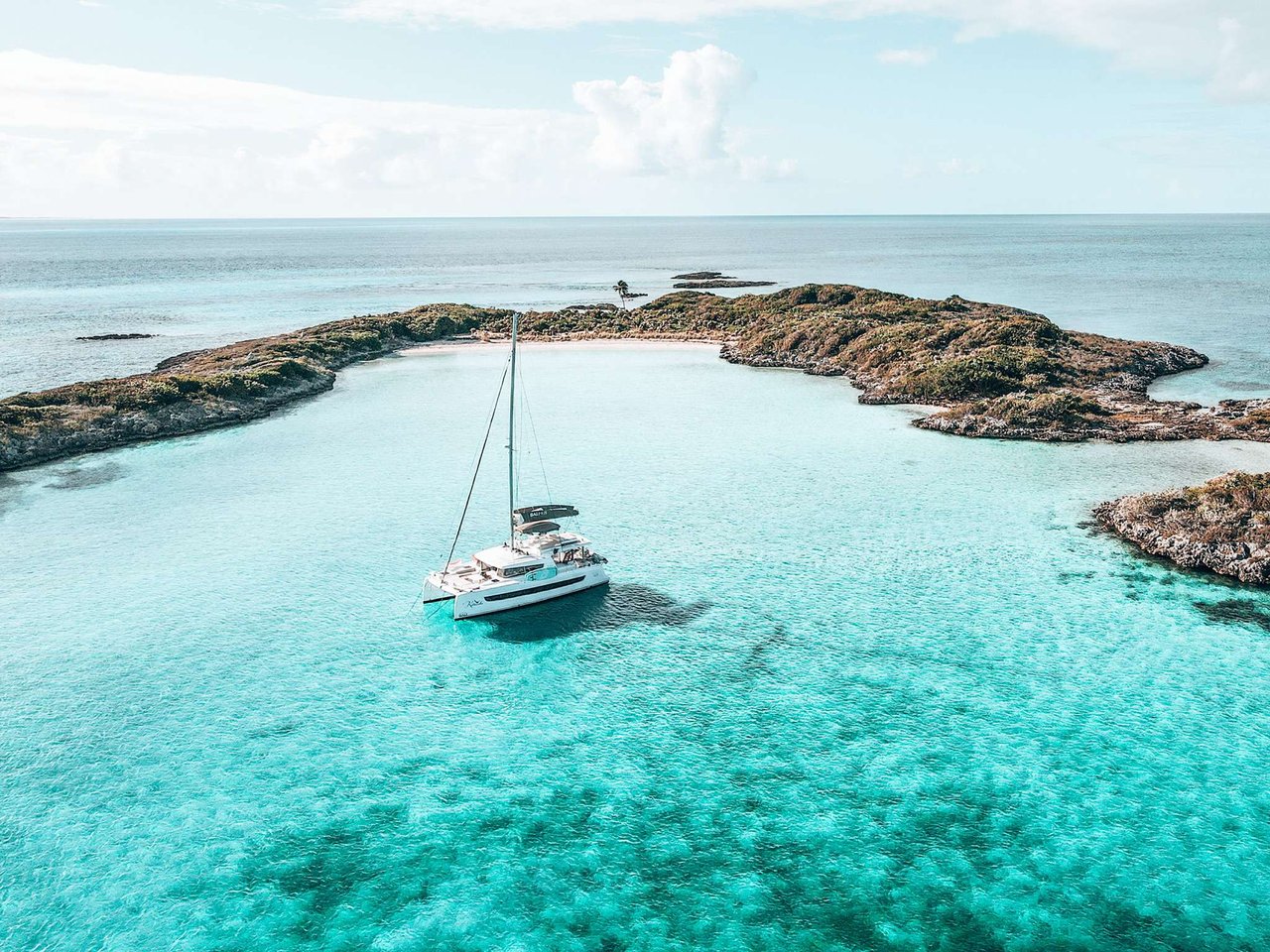 Charter Yacht KITTIWAKE