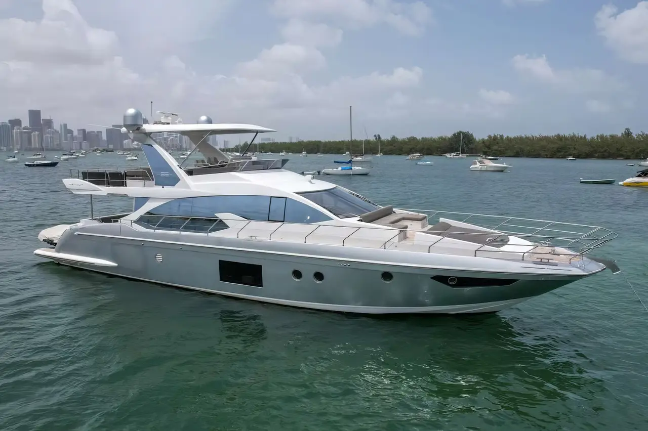 Charter Yacht THE ONE