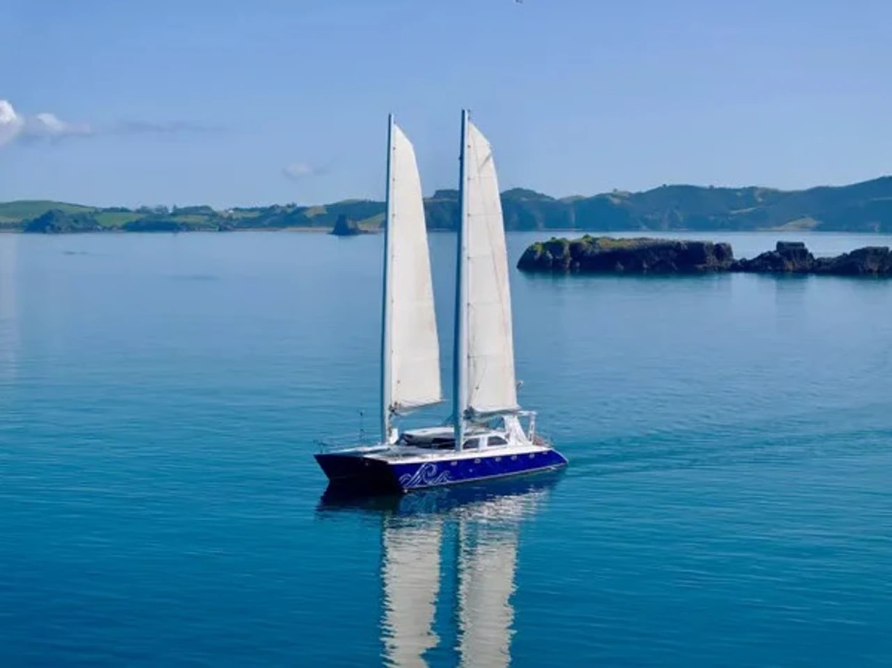 Charter Yacht COOL CHANGE
