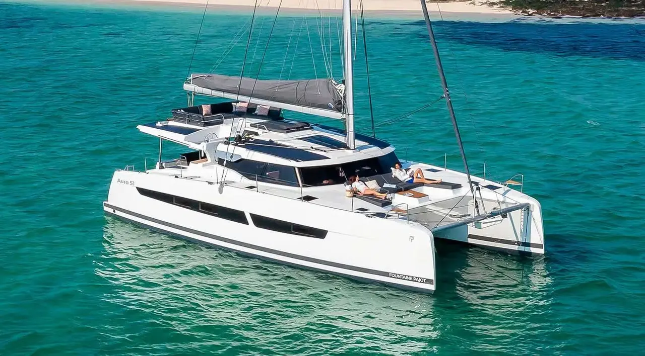 Charter Yacht KEBISIKS