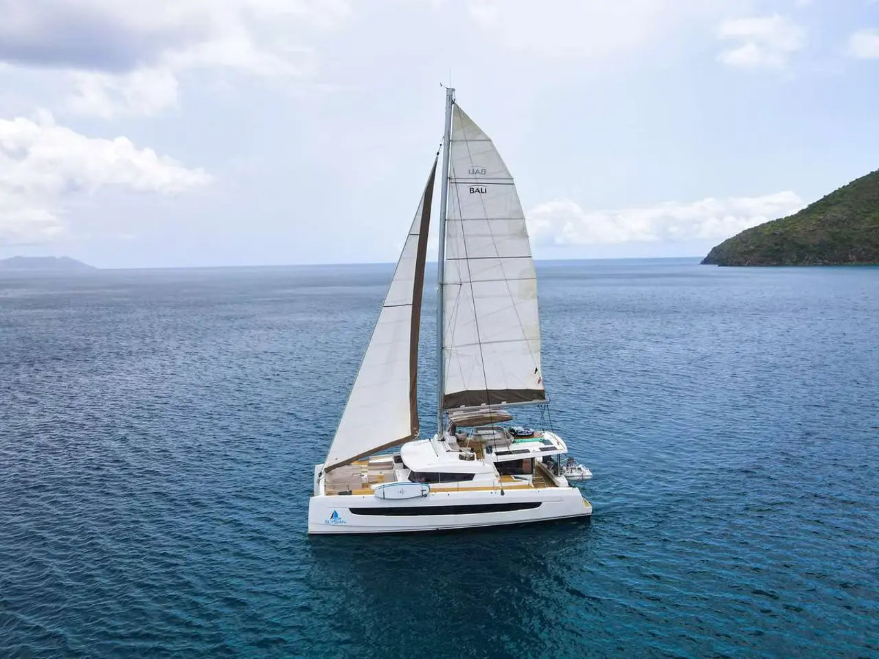 Charter Yacht ELYSIAN