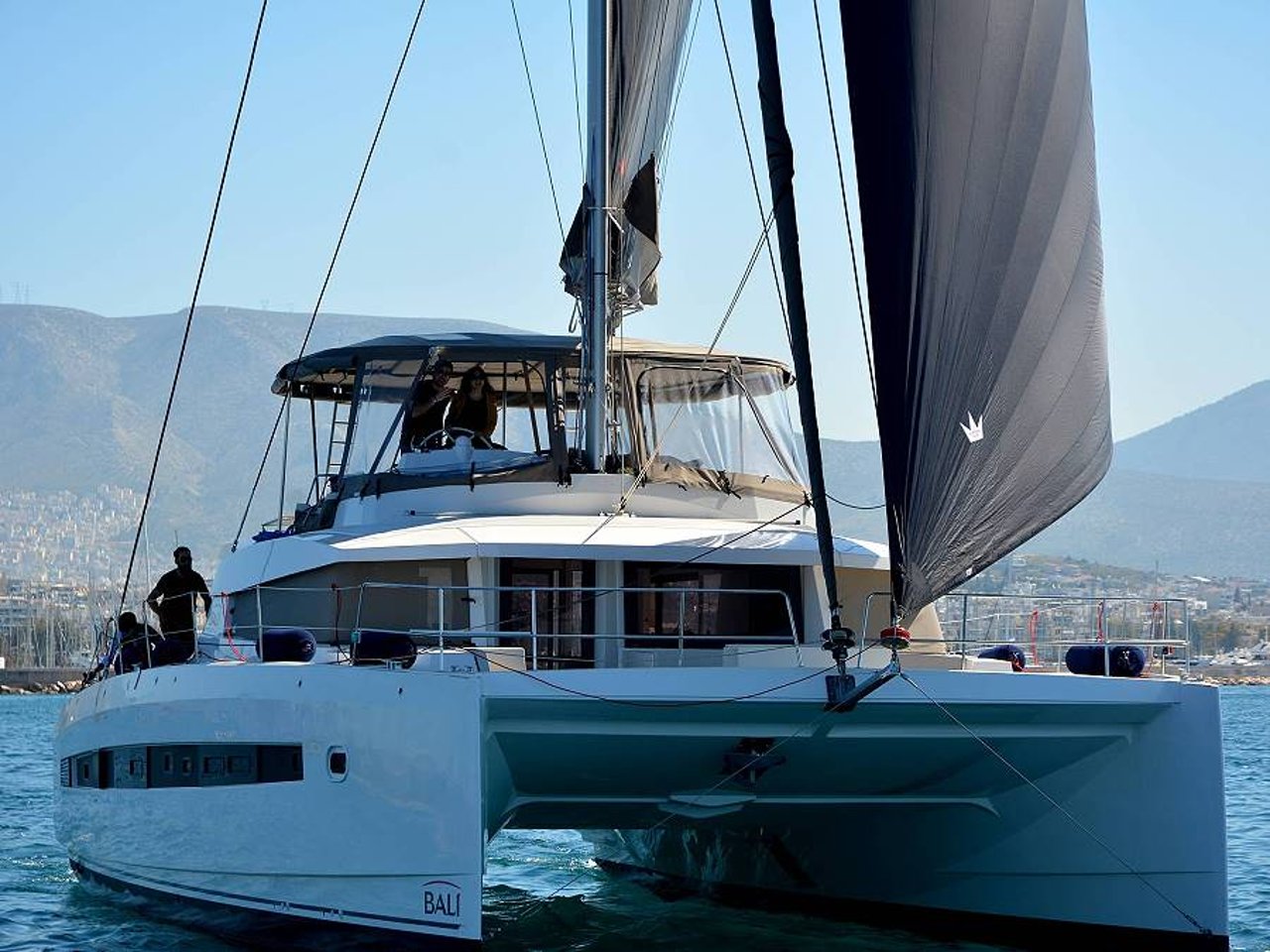 Charter Yacht KOS 54.CAT