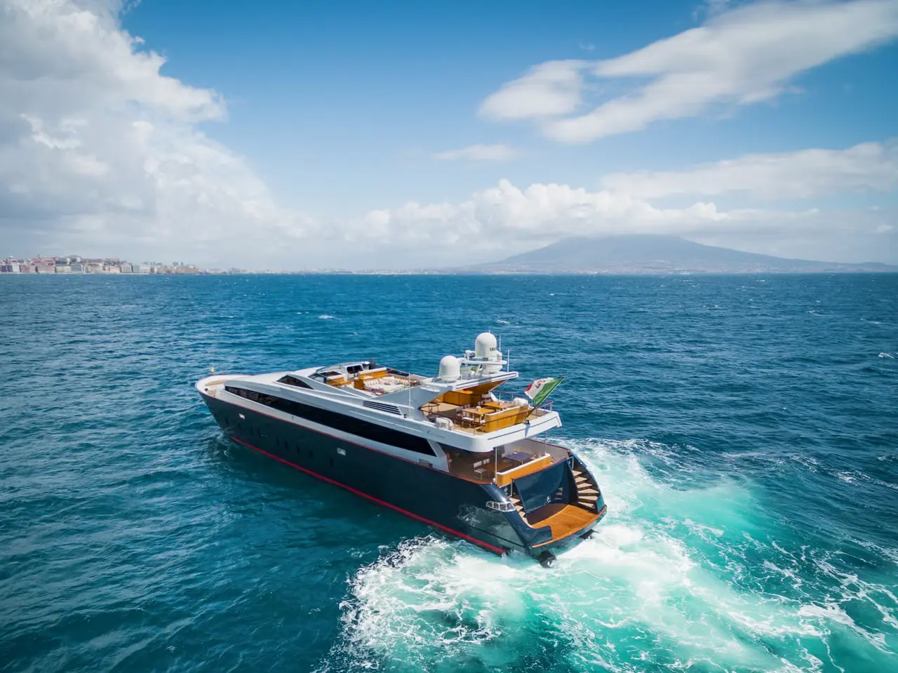 Charter Yacht ANGRA TOO