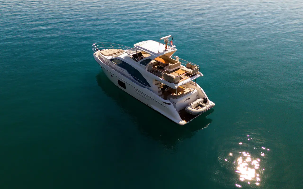 Charter Yacht BE HAPPY