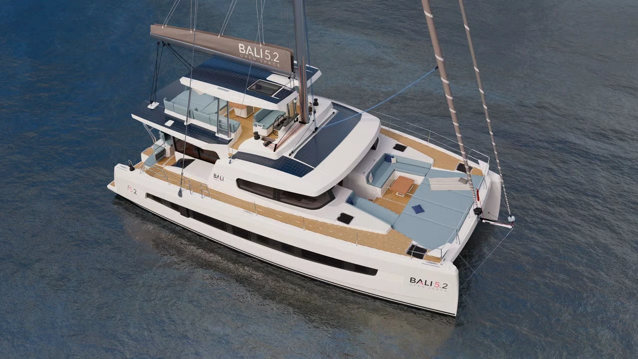 Charter Yacht LEFKAS – KOS 52.CAT3