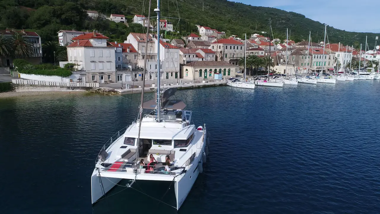Charter Yacht NAMASTE OF BALI