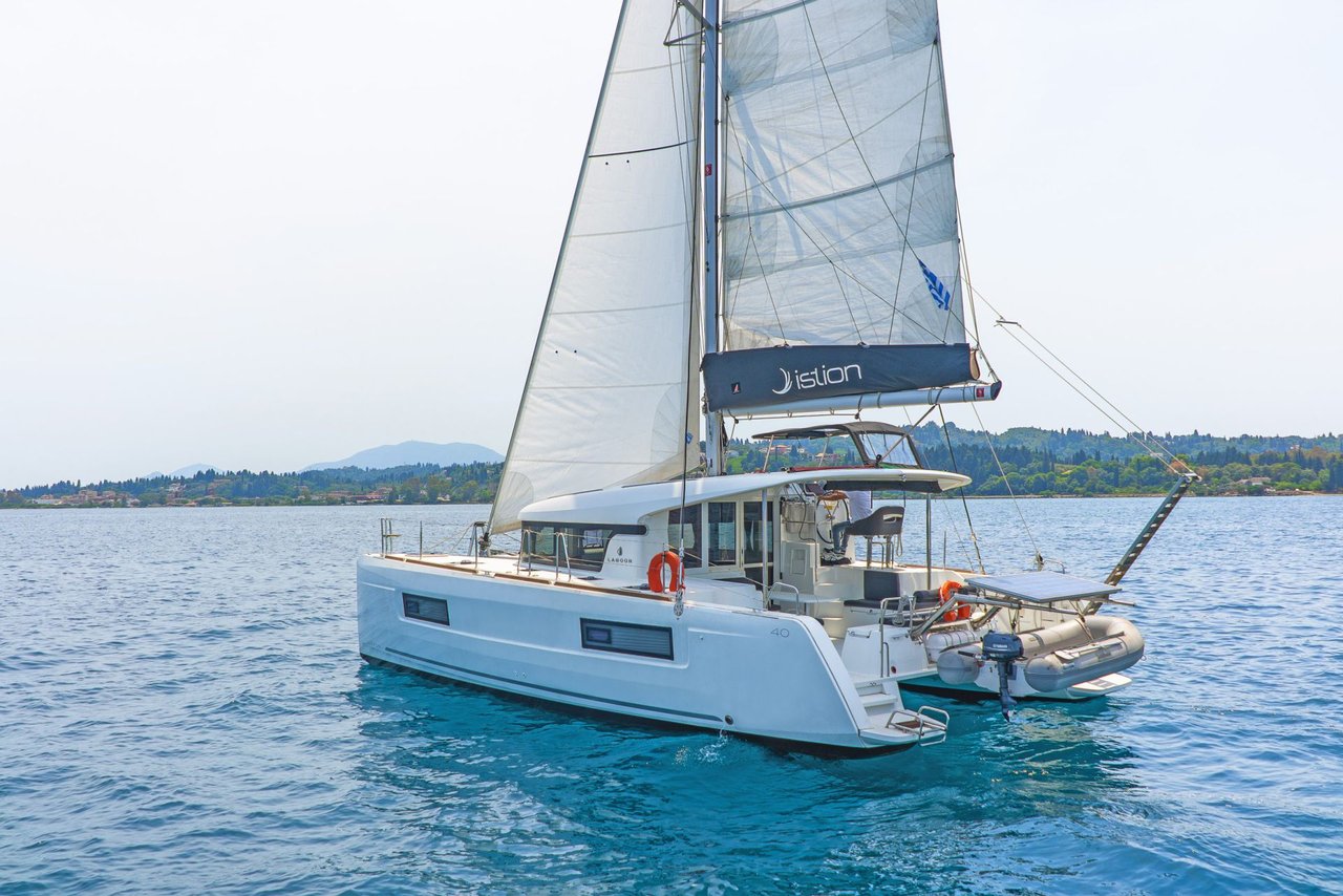 Charter Yacht THALASEA