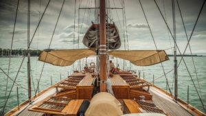 Charter Yacht AVENTURE