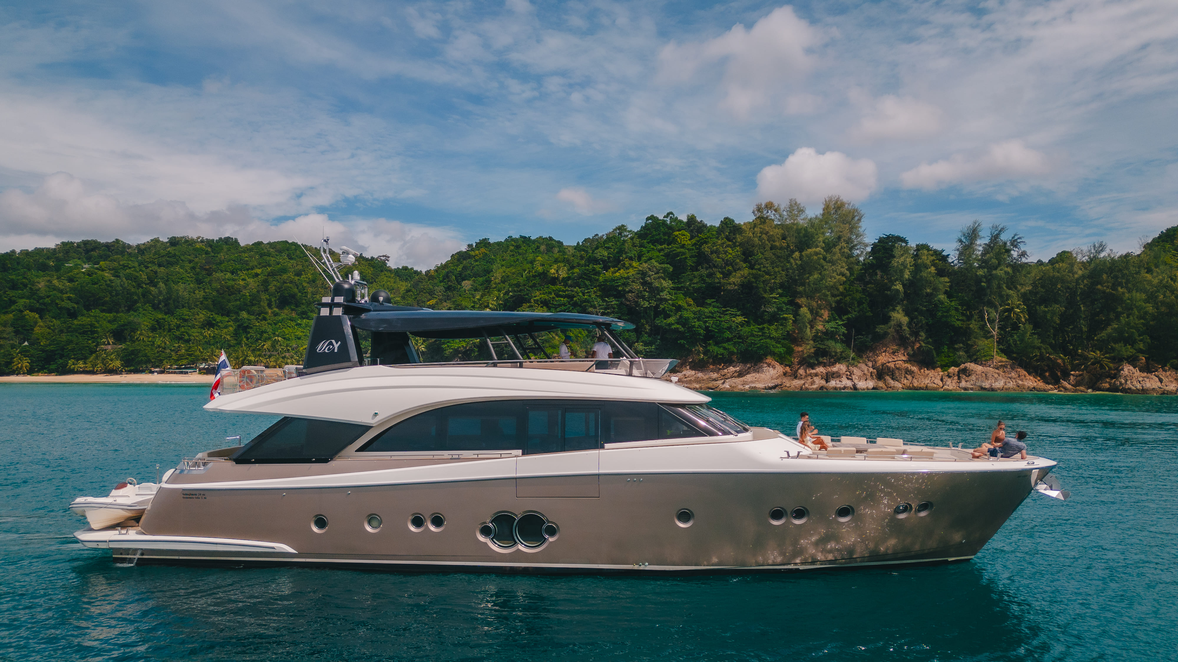Charter Yacht BAYC ASIA