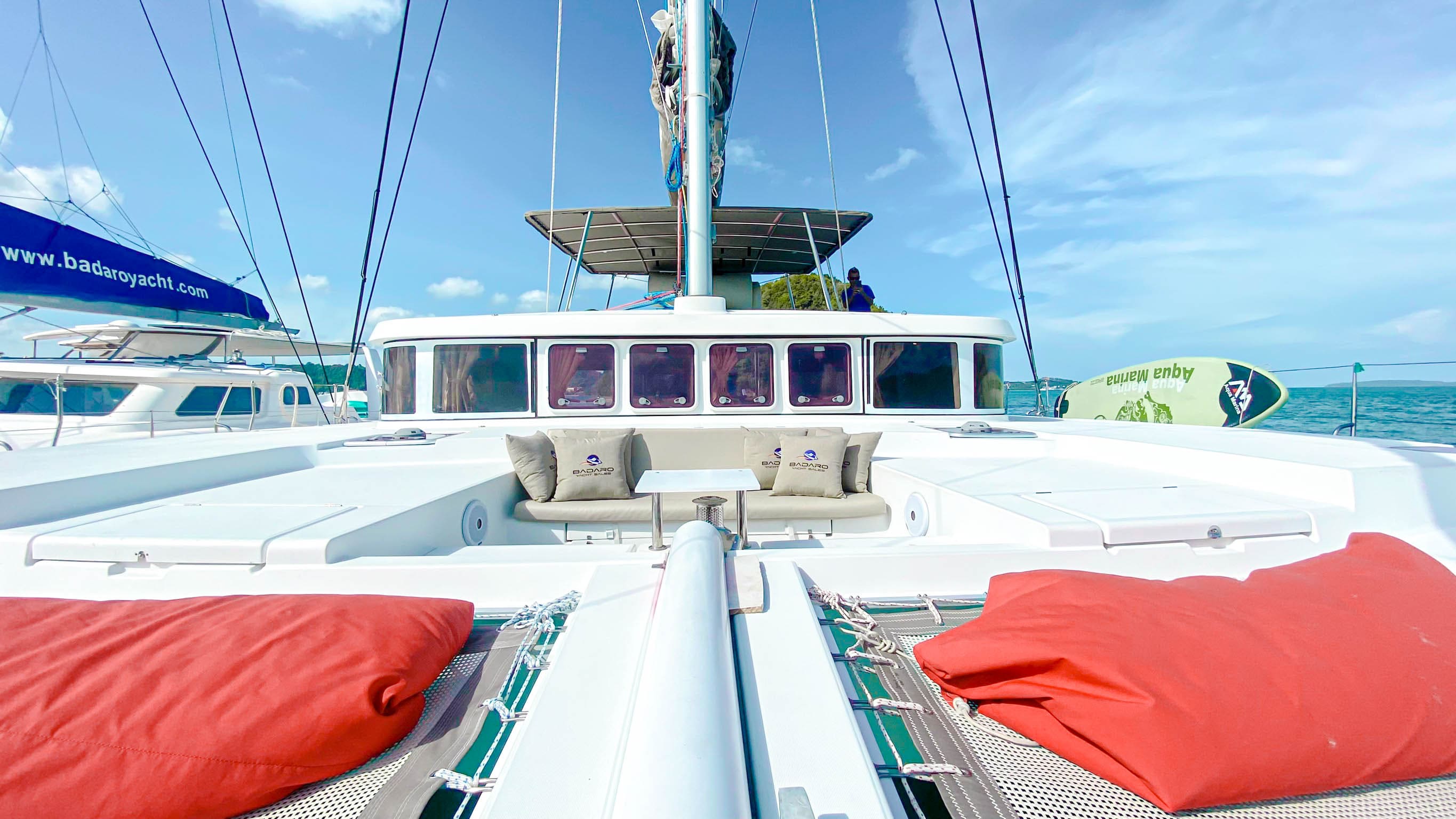 Charter Yacht BLUE METIS