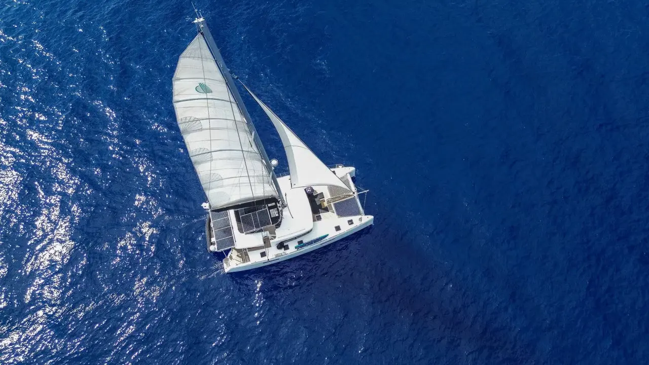 Charter Yacht TAMIRO