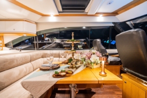 Charter Yacht HAPPY OURS