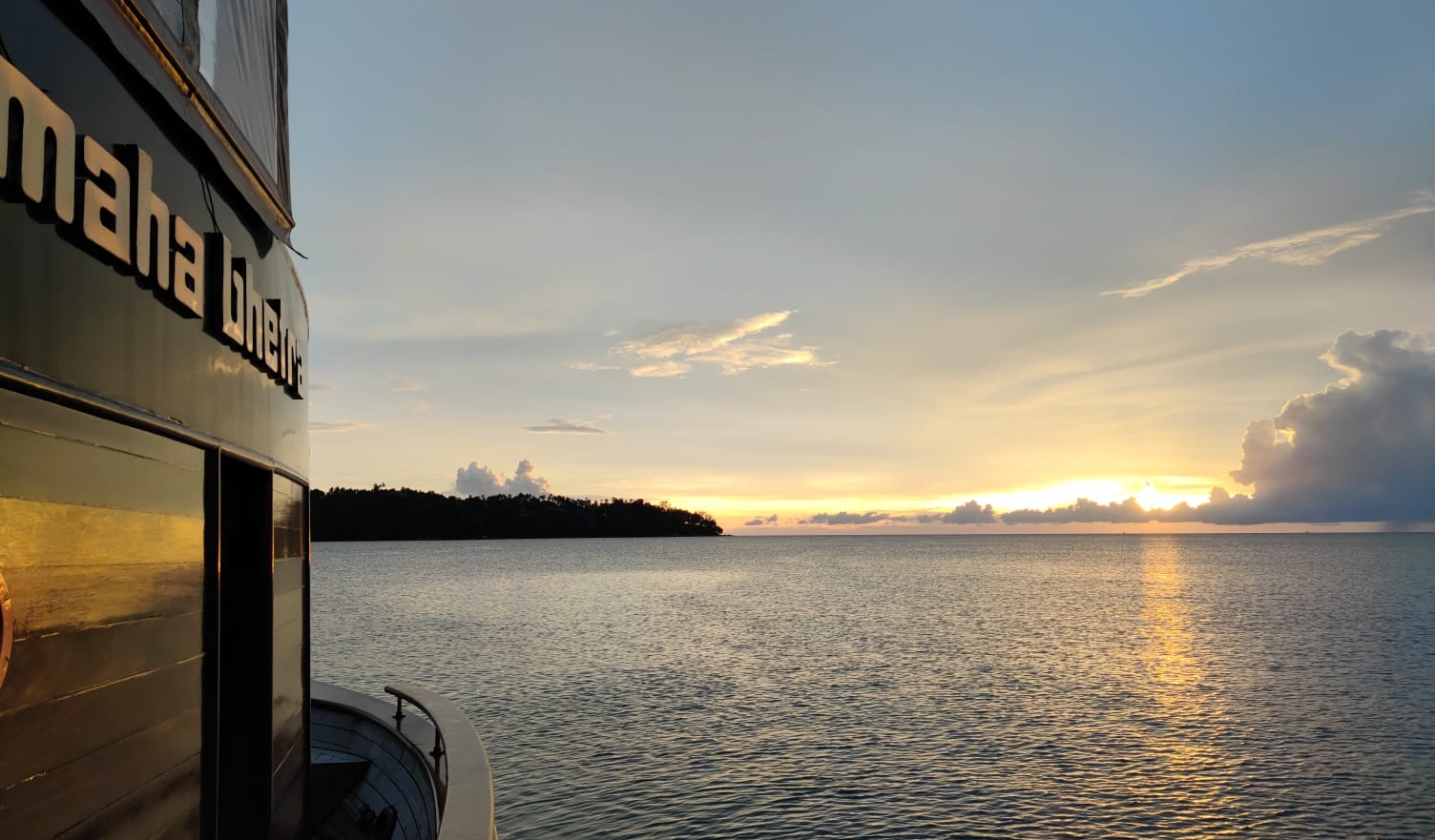Charter Yacht MAHA BHETRA