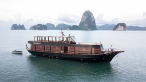 Charter Yacht MAHA BHETRA