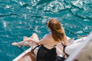 Charter Yacht PRINCESS 42
